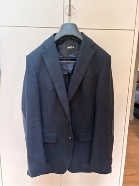 BOSS Men's Dark Navy Two-Button Blazer